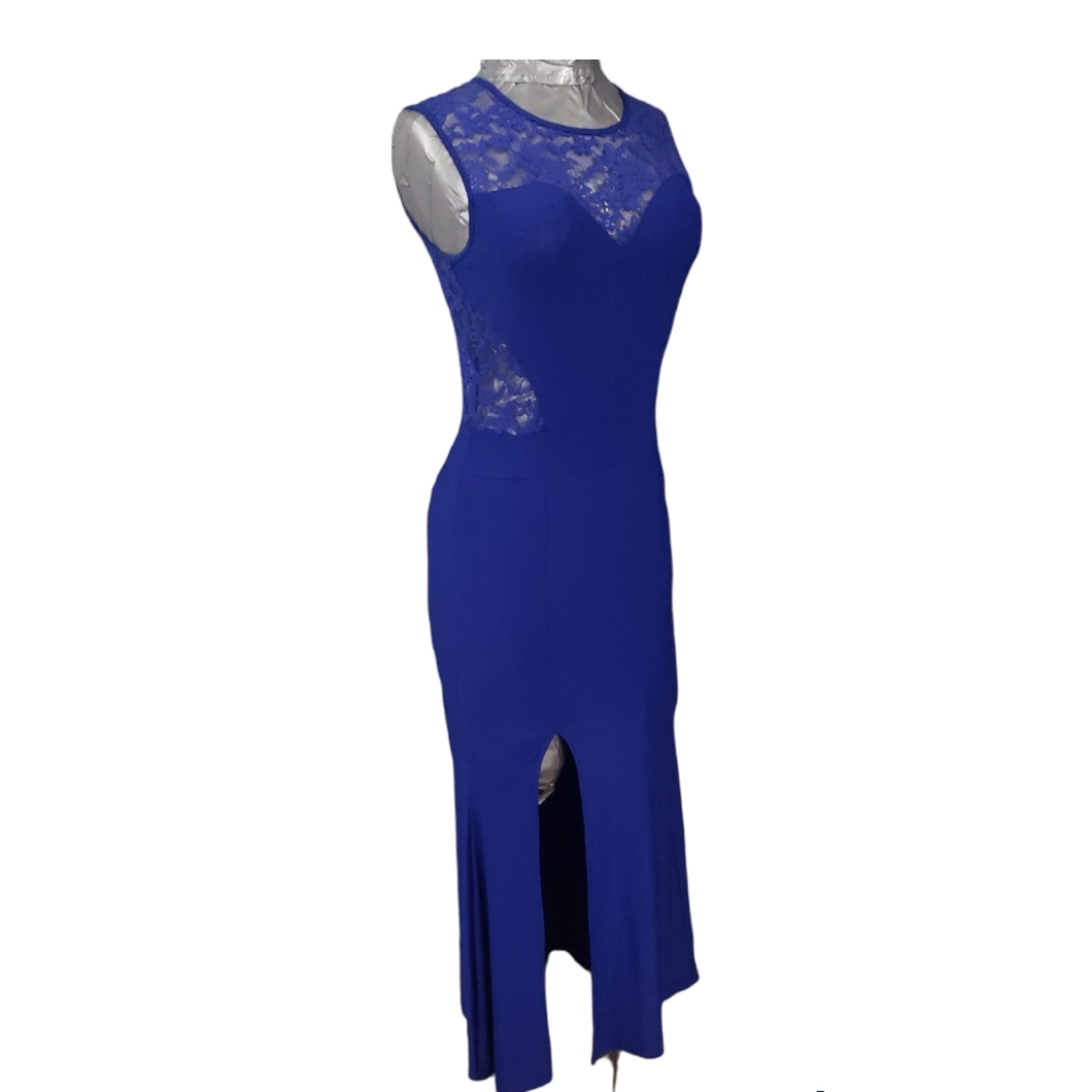 Dark blue sleeveless lace long dress